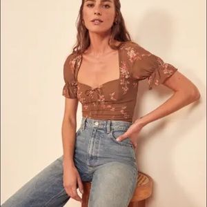 COPY - Reformation Delevan Ruffle Sleeve Top Nona